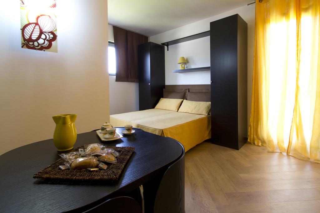 B&B Neptunia Fronte Mare Торе Спекия Руджери Екстериор снимка